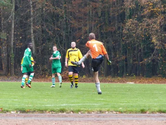 07.11.2015 SV Hellas 09 vs. VfL 96 Tornau